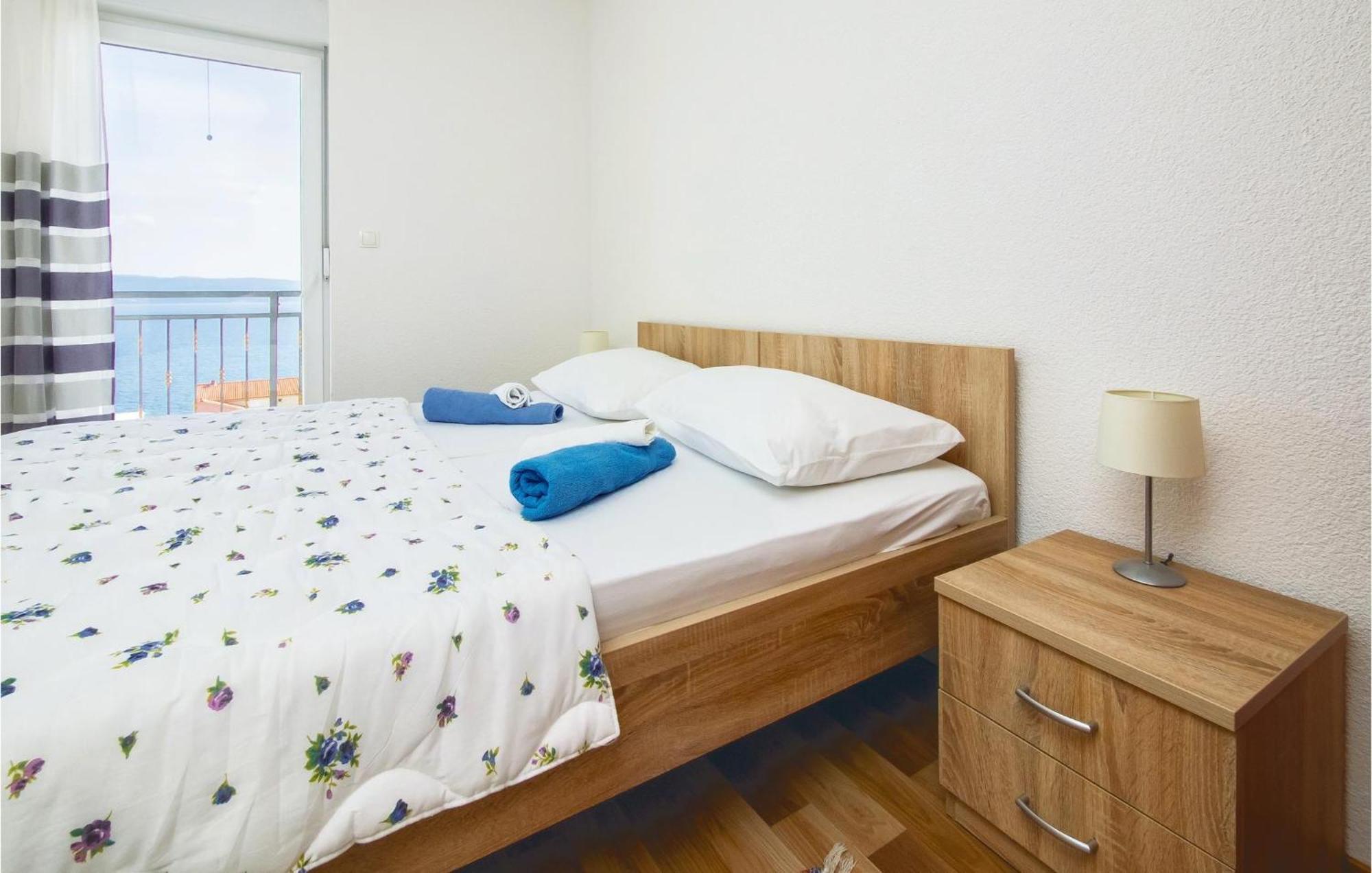 Gorgeous Apartment In Mali Rat With Kitchen Sumpetar Dış mekan fotoğraf